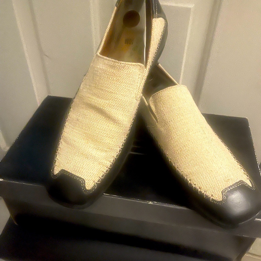 Men’s shoes size 10